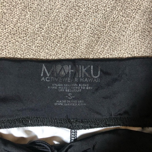 Mahiku capris made in Hawaii - Picture 2 of 4
